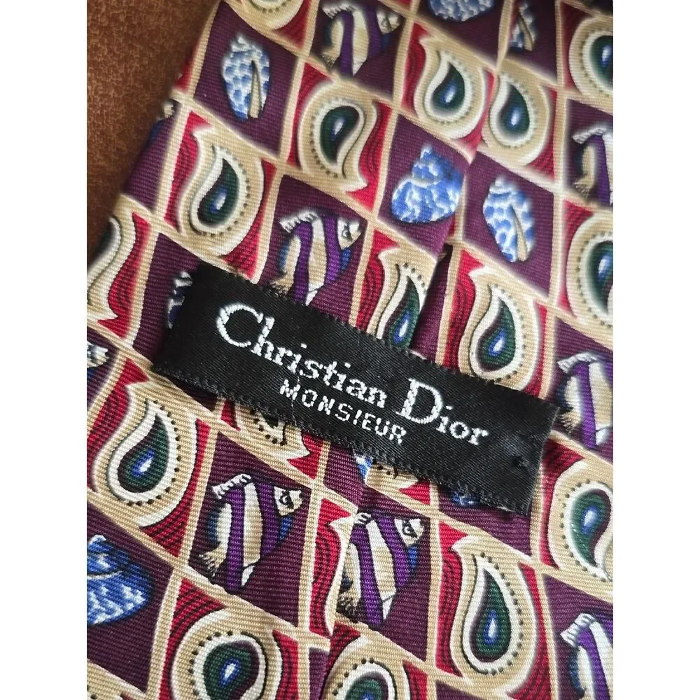 Christian Dior | Fish And Shell Tie
